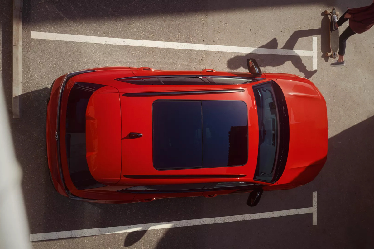 VW_Tiguan_sunroof_2_1200x800